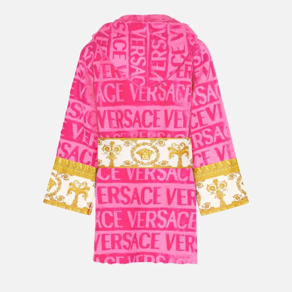 Versace Robe (short version) - Picture 2 of 10